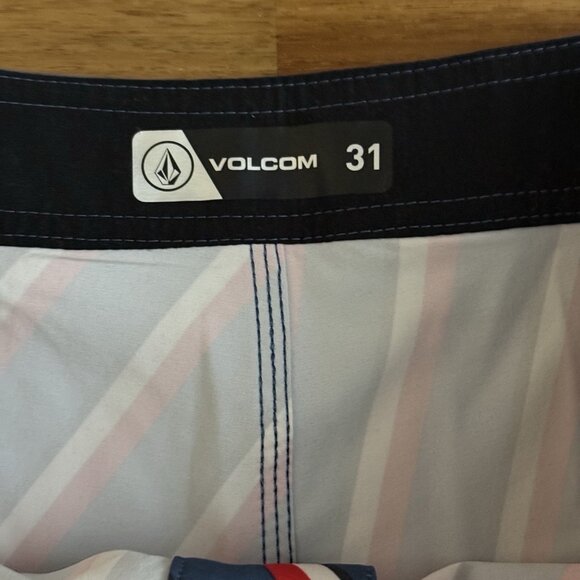 VOLCOM Manic 2 Boardshorts 20" Printed Stretch Swim Trunks Size 31 Beach Pool - Picture 7 of 9
